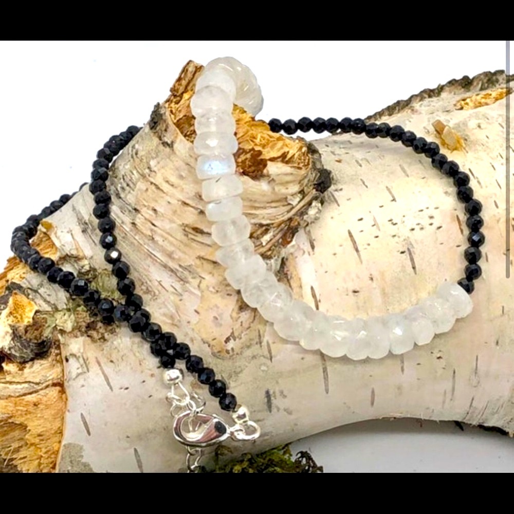 🎁🤑Handmade genuine moonstone/black spinel in sterling-gorgeous and elegant